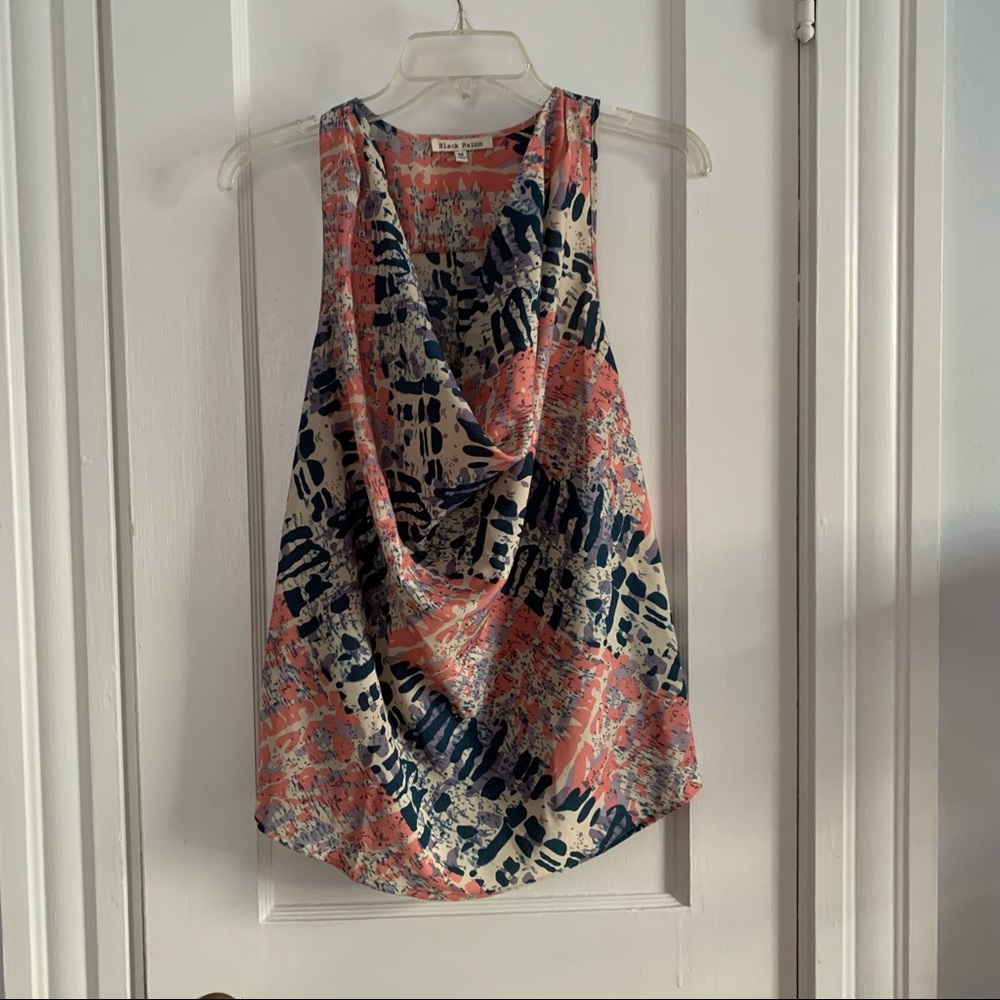 Drape-front top - Picture 3 of 7